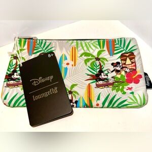 Loungefly Disney Mickey & Minnie Mouse Hawaiian Surf Zip Pouch O NWT Make Offer